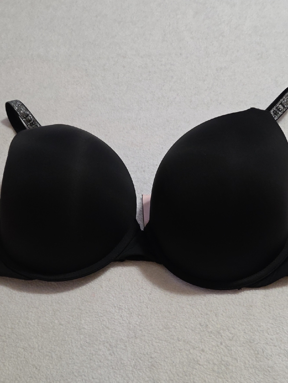 VICTORIAS SECRET BRA